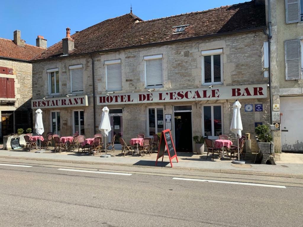 Hotel L'Escale Longeau-Percey Exteriér fotografie